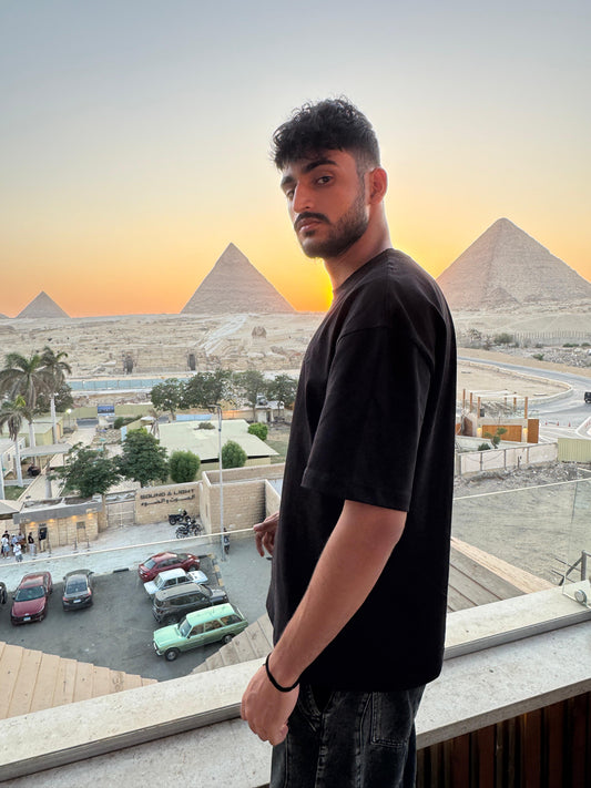 Black vertex t-shirt